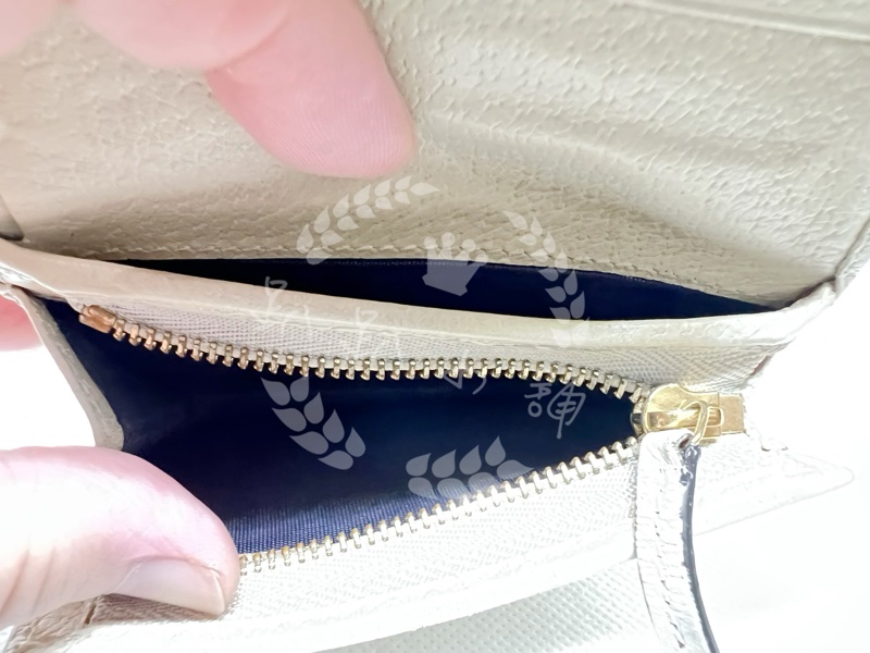 ~~趴趴小舖~~正品GUCCI Ophidia皮革短夾-14