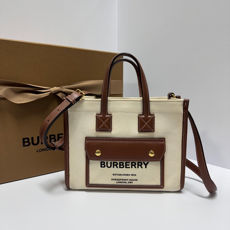 【配件滿|超可愛!】 Burberry Mini Tote 斜背包-7
