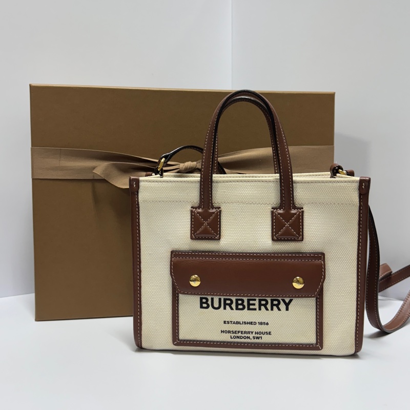 【配件滿|超可愛!】 Burberry Mini Tote 斜背包-8