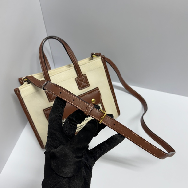 【配件滿|超可愛!】 Burberry Mini Tote 斜背包-16