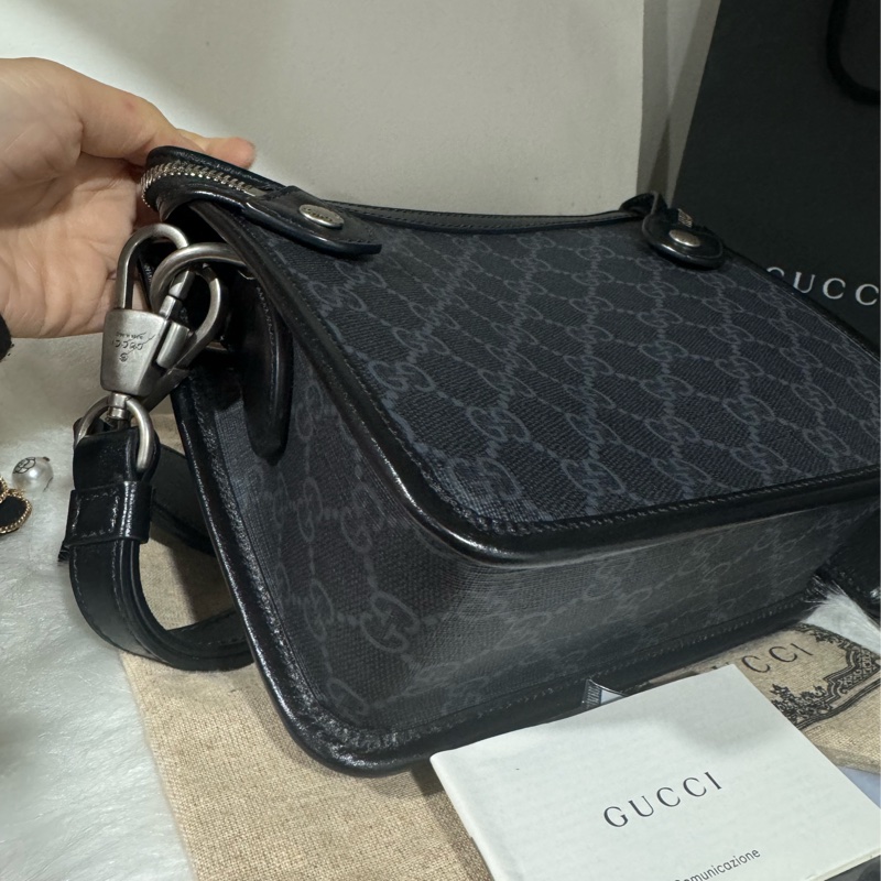Gucci 新款郵差包 手拿包-10