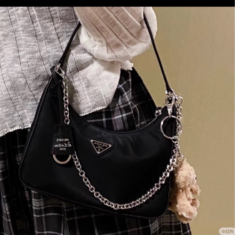 百搭實用款🕶️優惠折扣價❤️‍🔥Prada普拉達尼龍三合一鏈條包單肩斜挎包-11