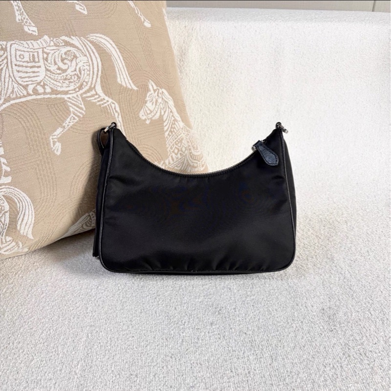 百搭實用款🕶️優惠折扣價❤️‍🔥Prada普拉達尼龍三合一鏈條包單肩斜挎包-14