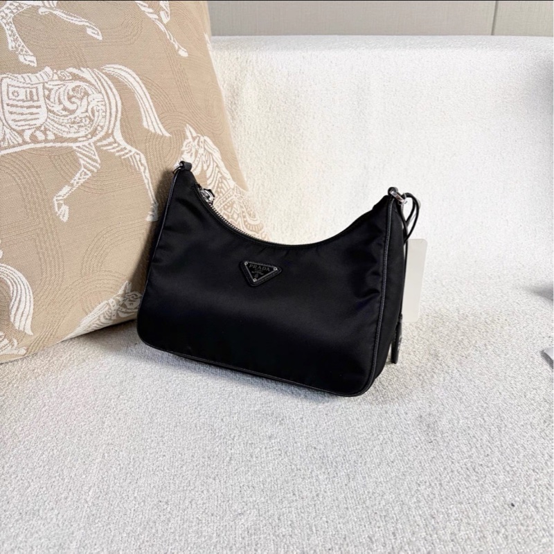 百搭實用款🕶️優惠折扣價❤️‍🔥Prada普拉達尼龍三合一鏈條包單肩斜挎包-15