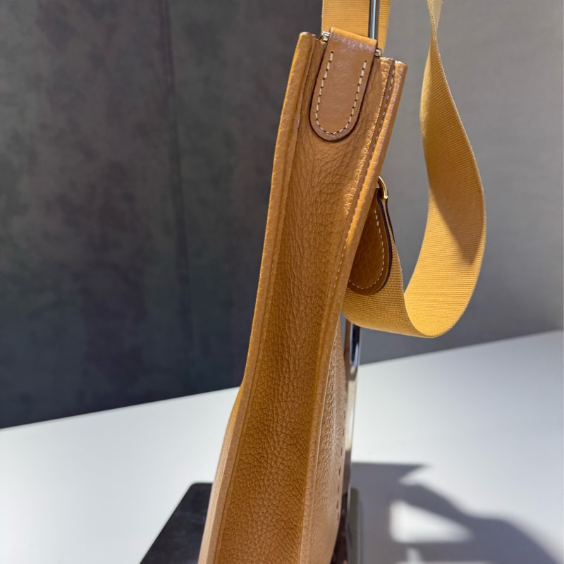 Hermes Evelyne GM 沙色-4