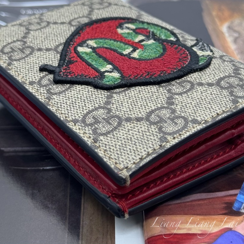 GUCCI 古馳 GG Supreme 愛心蛇刺繡短夾|卡夾-22