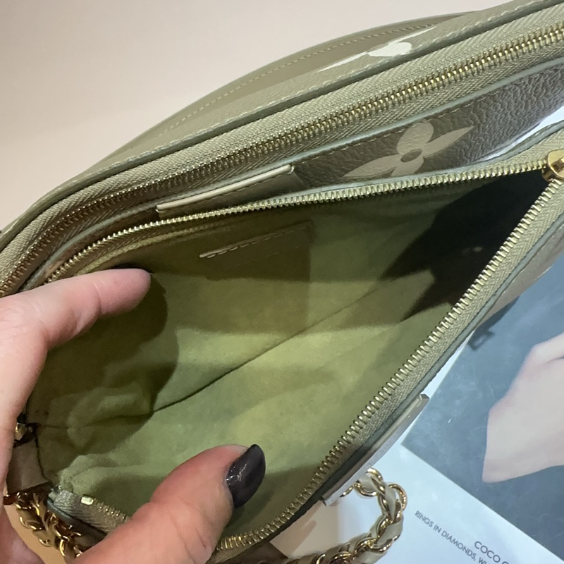 LV 卡其綠金釦二合一麻將包-5