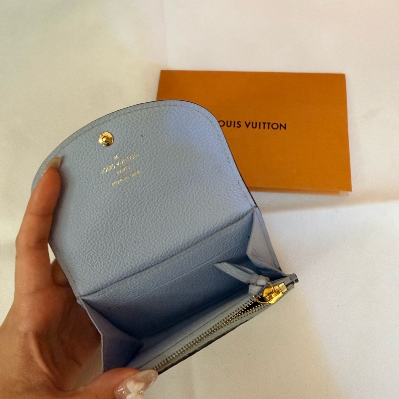Lv寶寶藍壓紋零錢包-5