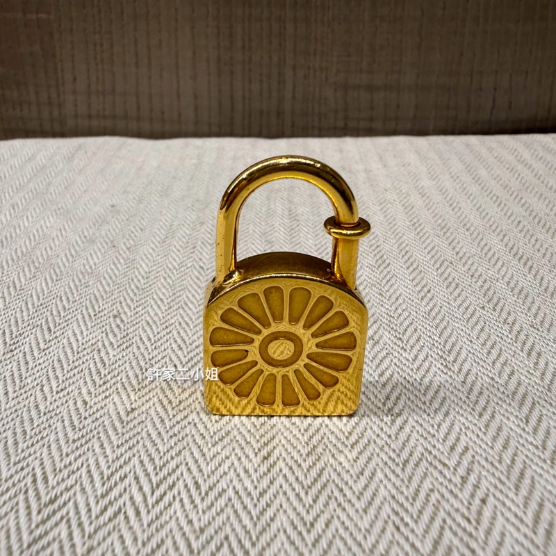 Hermes 限量向日葵鎖具吊飾-1