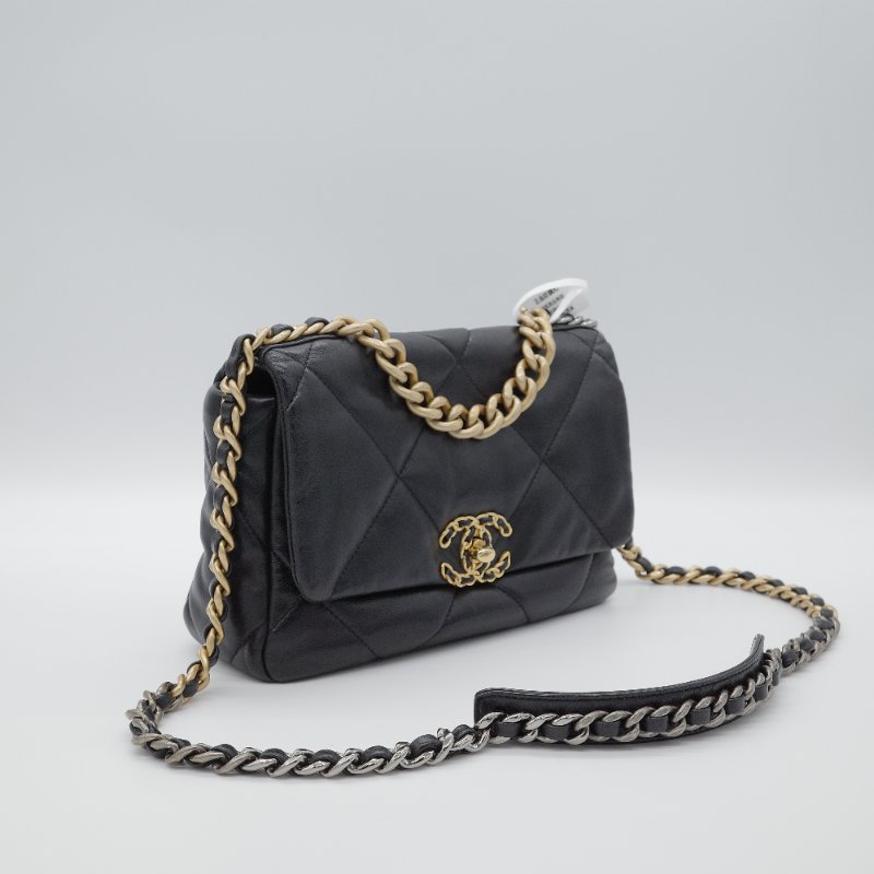 Chanel 香奈兒 19 菱格紋 黑色 小羊皮 口蓋包 雙色鍊條 肩背包-2