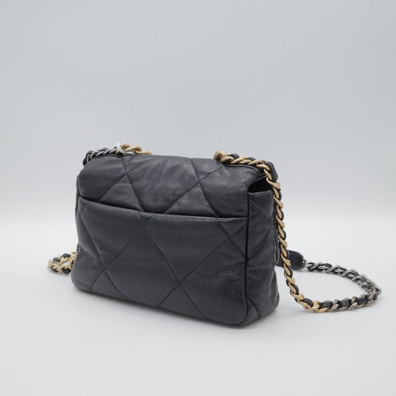Chanel 香奈兒 19 菱格紋 黑色 小羊皮 口蓋包 雙色鍊條 肩背包-4
