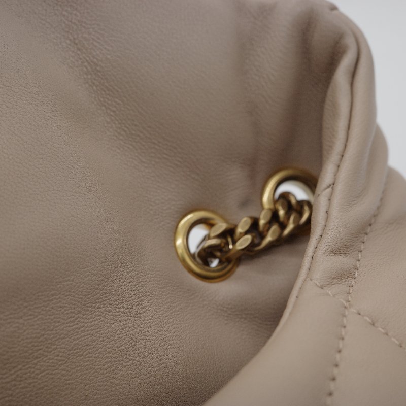 Saint Laurent 聖羅蘭 Puffer Toy 深米色 自然色 小羊皮 鍊條包 肩背包。-14