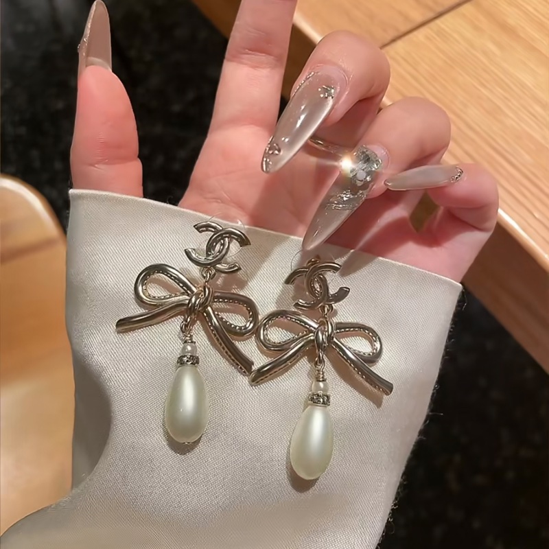 Chanel 22S 蝴蝶結水滴形珍珠耳環-4