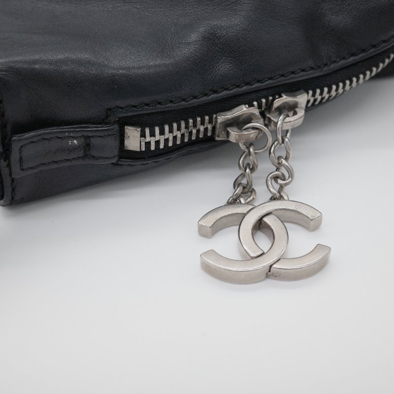 Chanel香奈兒 菱格紋縫線  黑色牛皮 可擴展拉鍊 托特包 肩背包-11