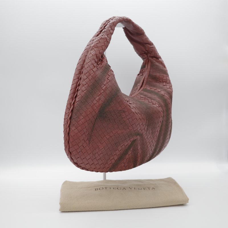 Bottega Veneta寶緹嘉 Intrecciato Hobo酒紅色編織小羊皮 肩背包-1