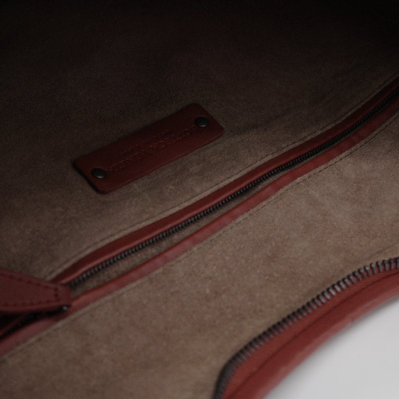 Bottega Veneta寶緹嘉 Intrecciato Hobo酒紅色編織小羊皮 肩背包-9