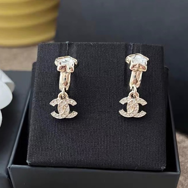 Chanel 25B Earrings 雙C五角星耳環-1