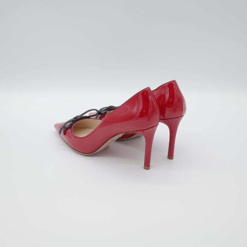 Prada普拉達 經典紅色 漆皮尖頭 高跟鞋-4