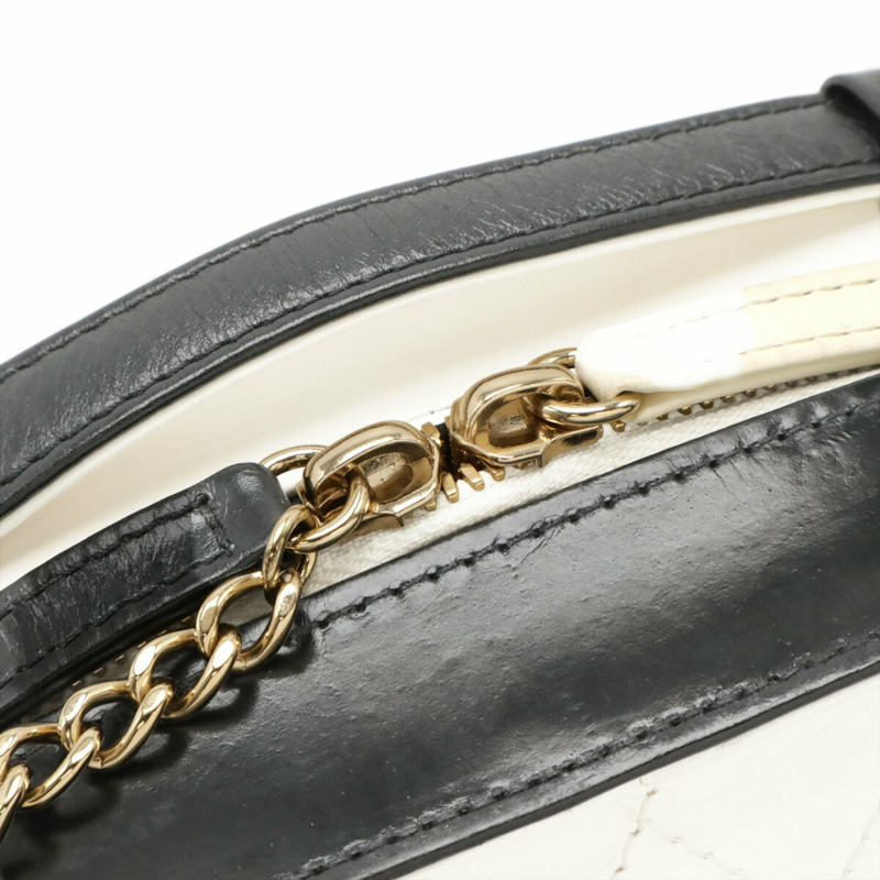 香奈兒 Matelasse Vanity 手袋,鏈條肩背包,皮革材質,白色,黑色-5