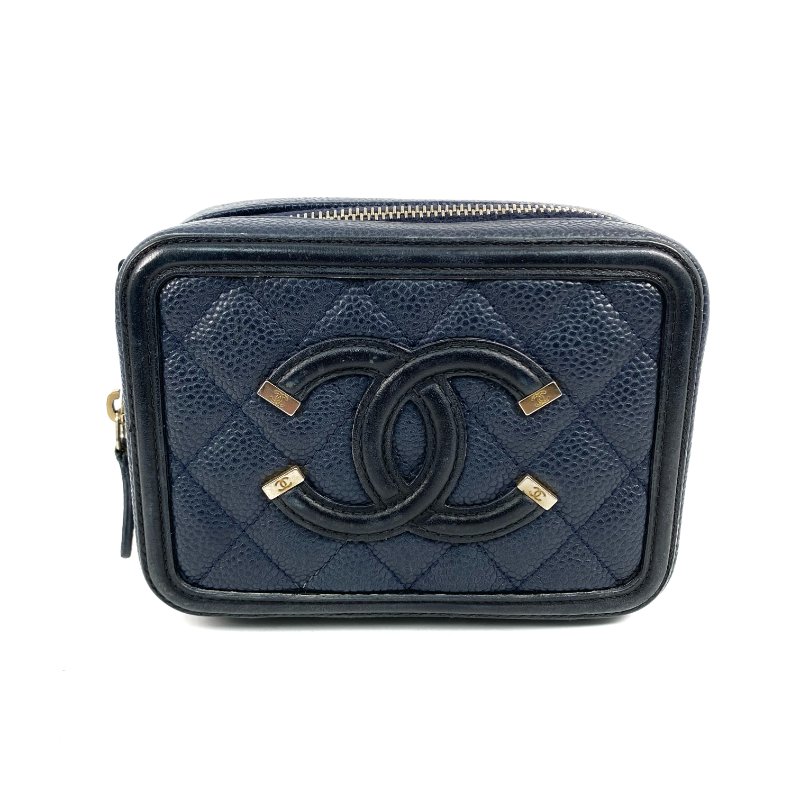 △ Chanel 香奈兒 Navy Caviar Skin Gold Tone Metal Filigree Mini Chain Vanity Case No.26 深藍色粒紋小牛皮金色金鎖鏈化妝箱No.26 - 267001936-1