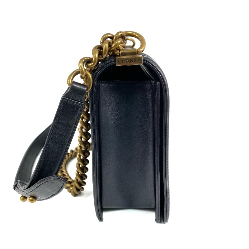 △ Chanel 香奈兒 Boy 28CM Black Lambskin Gold Stone Metal Shoulder Bag No.19 A92193 黑色小羊皮金色金屬鎖鏈肩背袋No.19 - 257028745-4