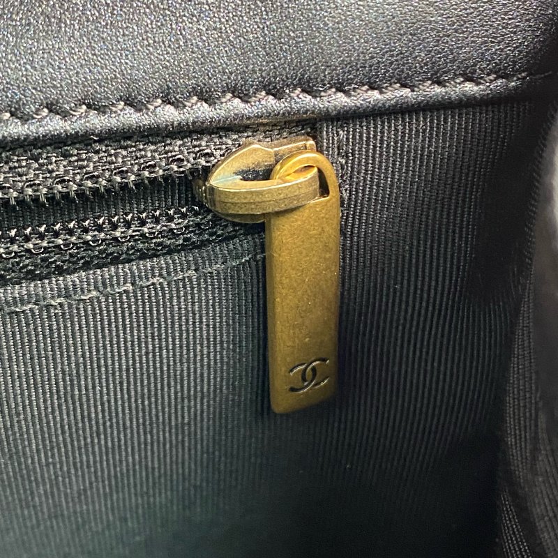 △ Chanel 香奈兒 Boy 28CM Black Lambskin Gold Stone Metal Shoulder Bag No.19 A92193 黑色小羊皮金色金屬鎖鏈肩背袋No.19 - 257028745-17