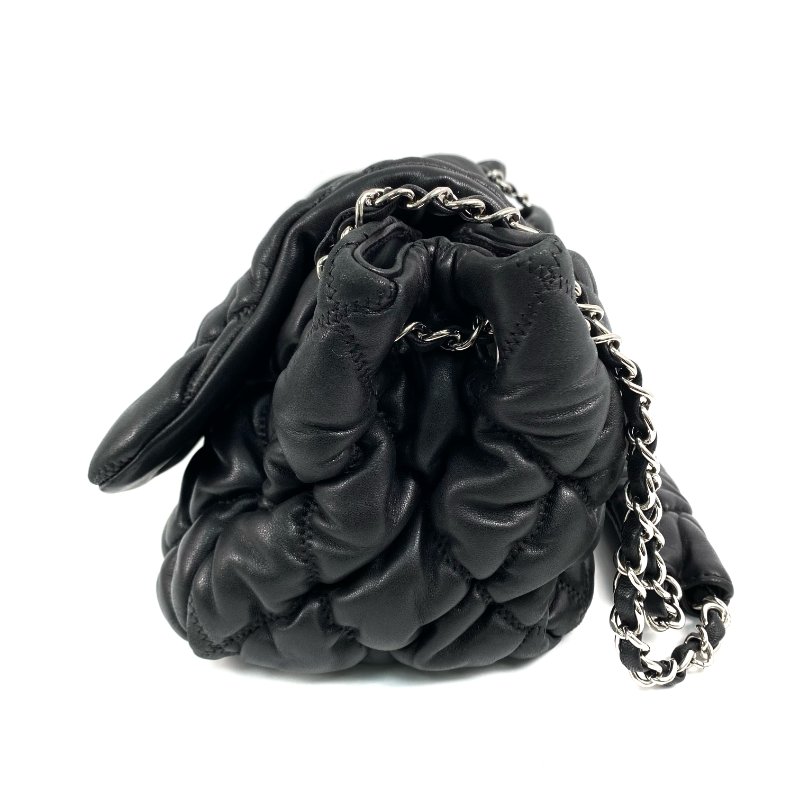 △ Chanel 香奈兒 Black Lambskin Silver Tone Metal Bubble Chain Shoulder Bag No.13 A47964 黑色小羊皮銀色金屬鎖鏈肩背袋No.13 - 267002095-3