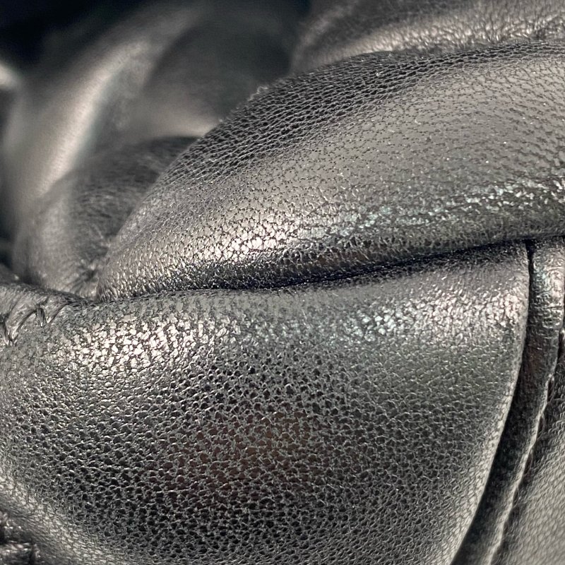 △ Chanel 香奈兒 Black Lambskin Silver Tone Metal Bubble Chain Shoulder Bag No.13 A47964 黑色小羊皮銀色金屬鎖鏈肩背袋No.13 - 267002095-8