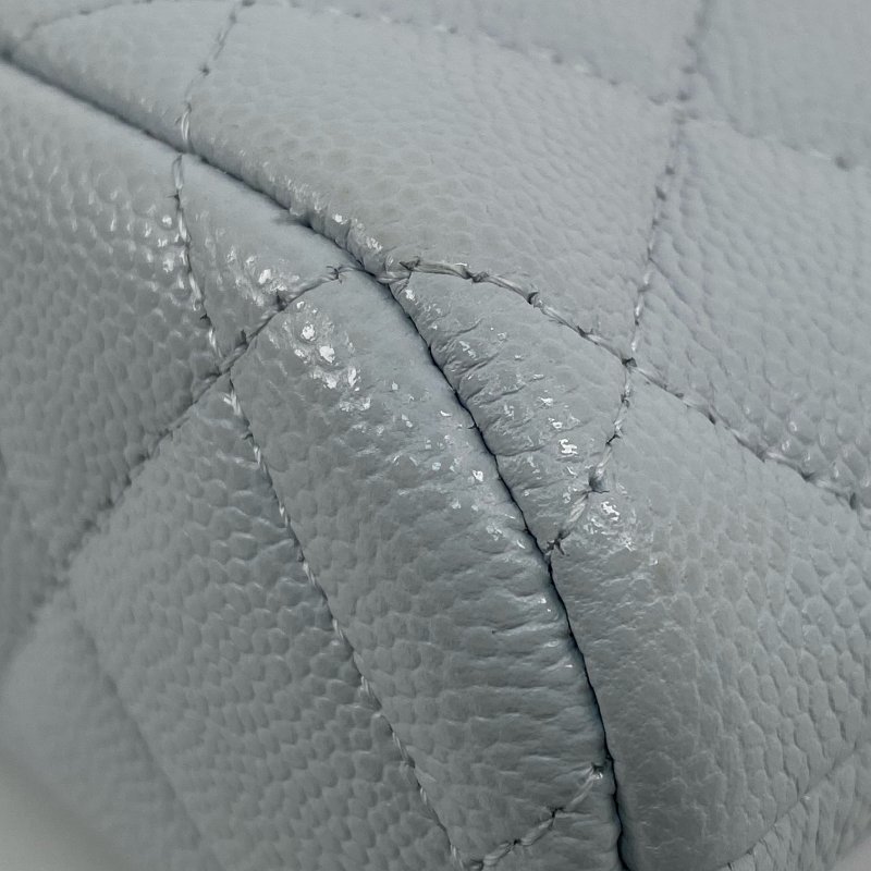 △ Chanel 香奈兒 Light Blue Caviar Skin Gold Tone Metal Chain Crossbody Bag AP4016B 淺藍色粒紋小牛皮金色金屬鎖鏈肩背袋 - 267002160-8