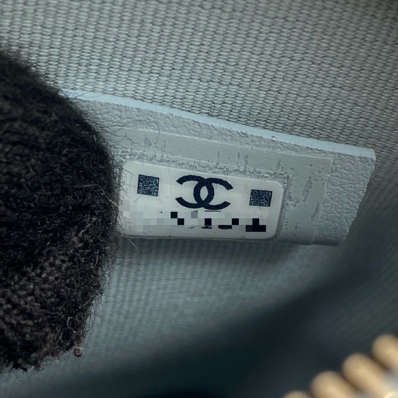 △ Chanel 香奈兒 Light Blue Caviar Skin Gold Tone Metal Chain Crossbody Bag AP4016B 淺藍色粒紋小牛皮金色金屬鎖鏈肩背袋 - 267002160-15