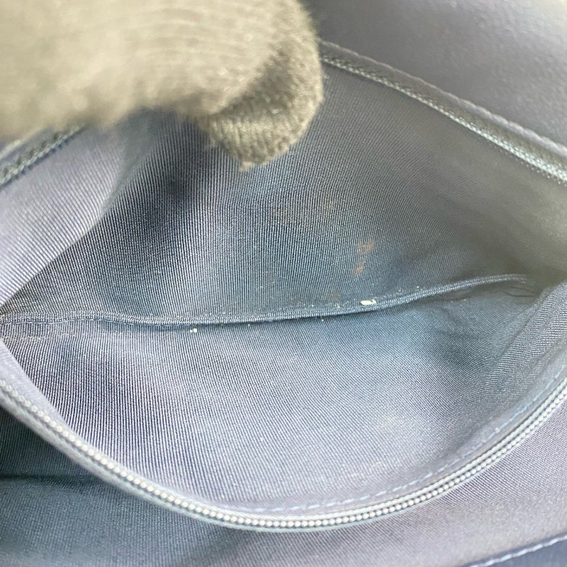 △ Chanel 香奈兒 19 Bag Navy Shiny Lambskin Silver And Gold Tone Metal, Ruthenium-Finish Metal Chain Shoulder Bag No.29 AS1160 深藍色亮面小羊皮銀色和金色金屬,鍍釕金屬鎖鏈肩背袋No.29 - 267002024-20