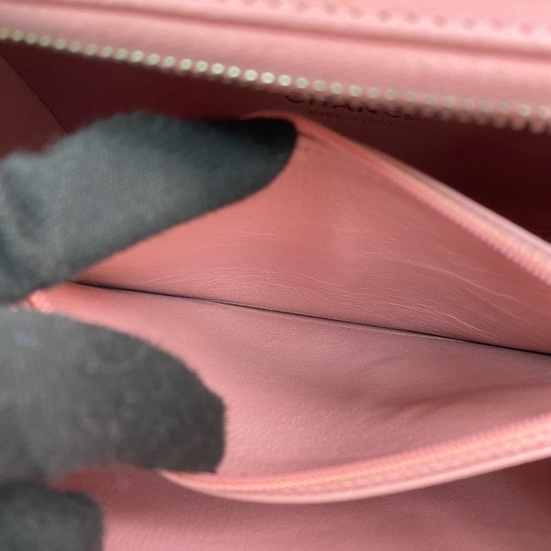 △ Chanel 香奈兒 Pink And White Caviar Skin Silver Tone Metal Filigree Vanity Case No.27 A93343 粉紅色和白色粒紋小牛皮銀色金屬鎖鏈化妝箱No.27 - 267002161-17