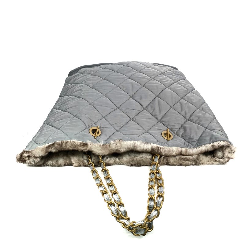 △ Chanel 香奈兒 Grey Blue Nylon And Rabbit Hair Gold Tone Metal Chain Tote Bag No.15 灰藍色尼龍和兔毛金色金屬鎖鏈托特袋No.15 - 267000127-6