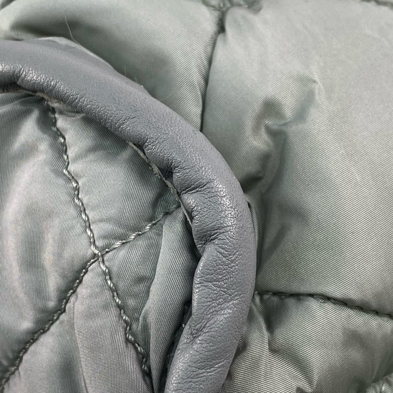 △ Chanel 香奈兒 Grey Blue Nylon And Rabbit Hair Gold Tone Metal Chain Tote Bag No.15 灰藍色尼龍和兔毛金色金屬鎖鏈托特袋No.15 - 267000127-11