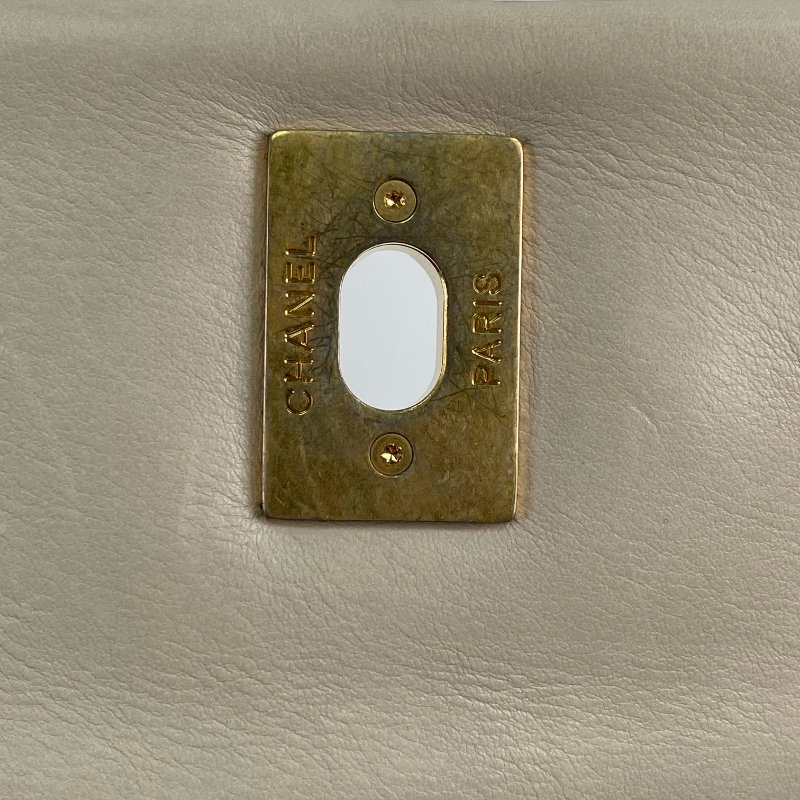 △ Chanel 香奈兒 Beige Calfskin Gold Tone Metal Wild Stitch Chain Shoulder Bag No.15 A66516 米白色小牛皮金色金屬鎖鏈肩背袋No.15 - 267000428-14