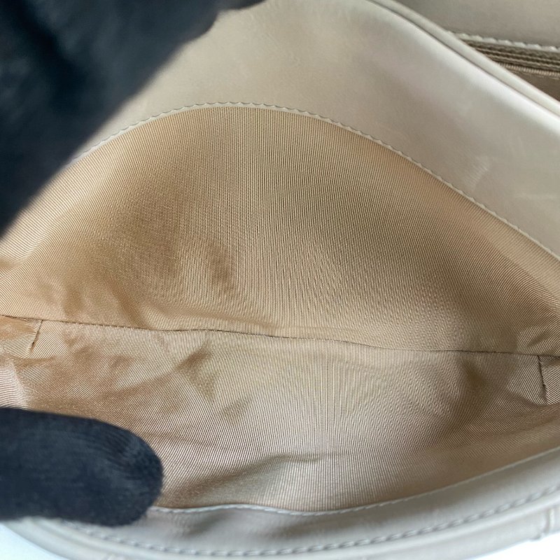 △ Chanel 香奈兒 Beige Calfskin Gold Tone Metal Wild Stitch Chain Shoulder Bag No.15 A66516 米白色小牛皮金色金屬鎖鏈肩背袋No.15 - 267000428-19