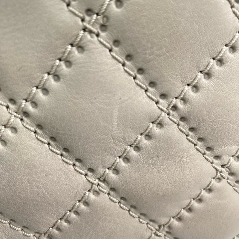 △ Chanel 香奈兒 Beige Calfskin Gold Tone Metal Wild Stitch Chain Shoulder Bag No.15 A66516 米白色小牛皮金色金屬鎖鏈肩背袋No.15 - 267000428-21