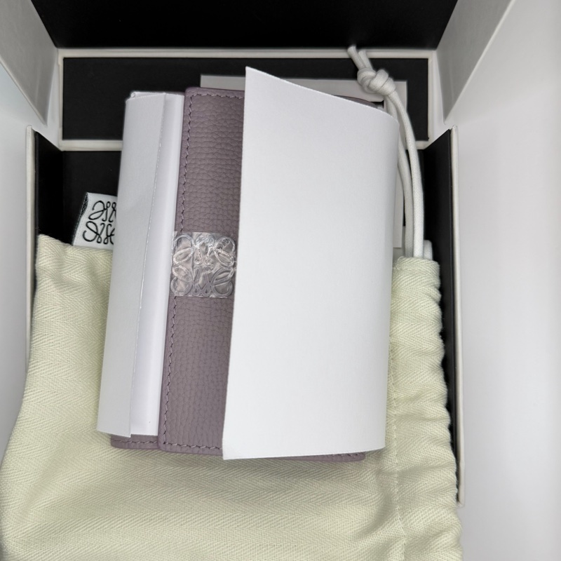 LOEWE 2025新色 三折錢包-6