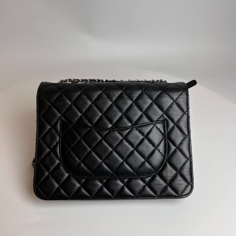 CHANEL 羊皮菱格紋單肩斜肩包 黑銀 16開-1