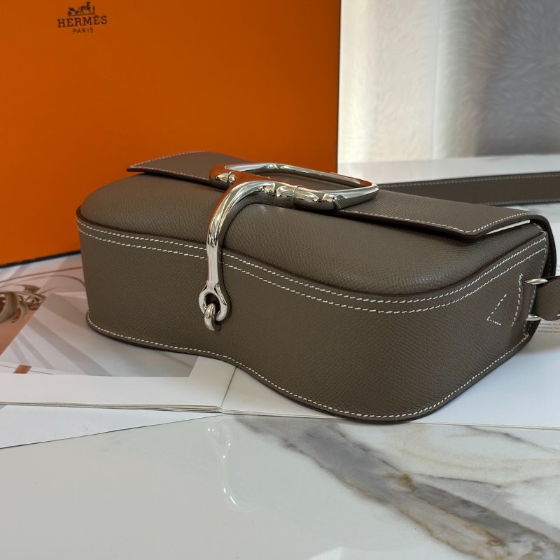 HERMES Della elan - 大象灰銀 B-5