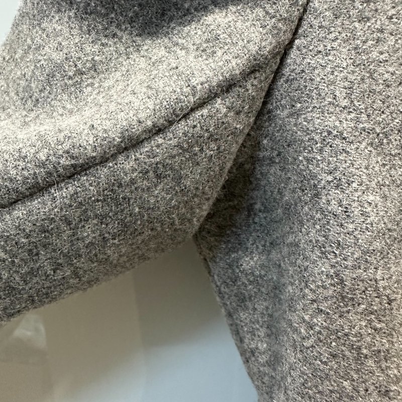 【美收精品】BURBERRY灰色絨布大衣 4-790-4