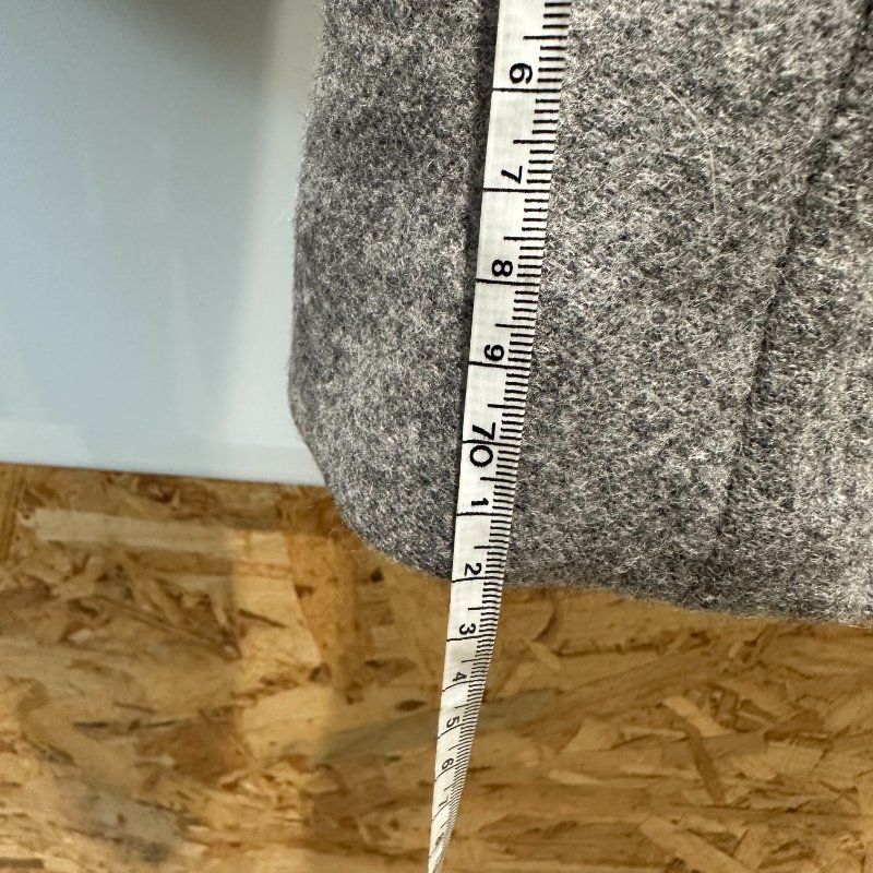 【美收精品】BURBERRY灰色絨布大衣 4-790-10