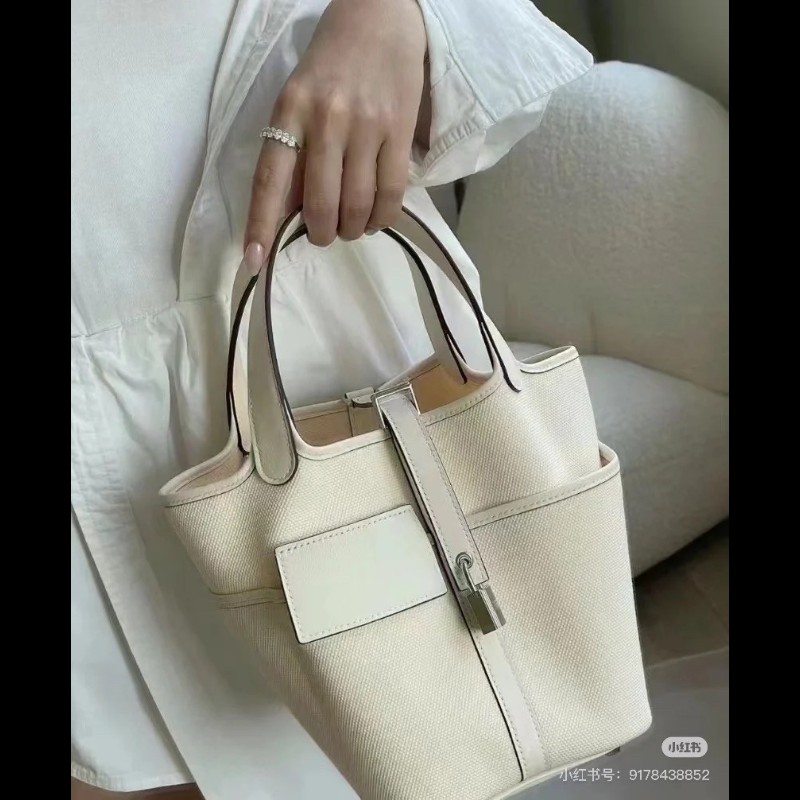 專櫃價4.7折!愛馬仕/Hermes Picotin Lock Cargo菜籃子18 奶油白 銀扣 帆布拼Swift皮 手提包 經典簡約 公價31400-6