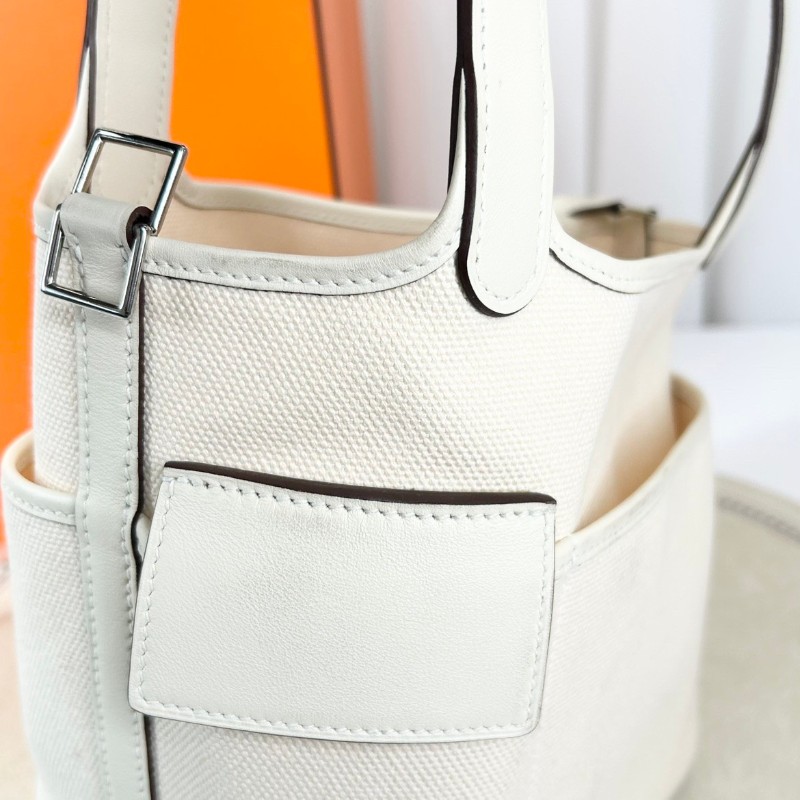 專櫃價4.7折!愛馬仕/Hermes Picotin Lock Cargo菜籃子18 奶油白 銀扣 帆布拼Swift皮 手提包 經典簡約 公價31400-20