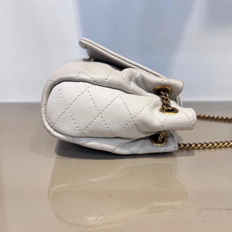 YSL 米白羊皮MiniNolita霧金釦下蓋肩斜背包-5