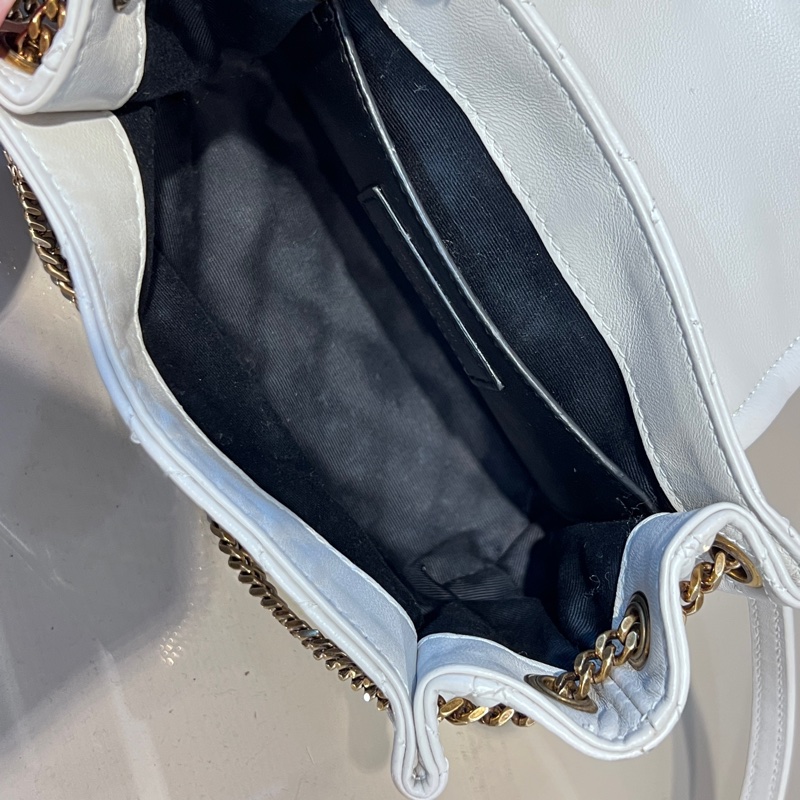 YSL 米白羊皮MiniNolita霧金釦下蓋肩斜背包-12