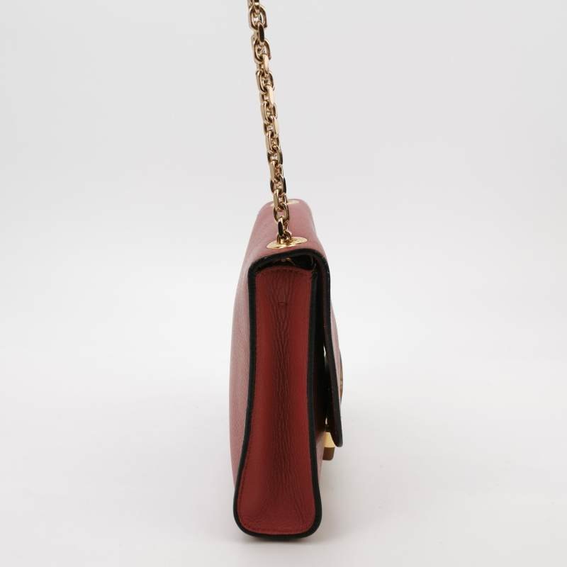 Burberry牛皮純色字母Logo徽標插扣斜挎包單肩包-3