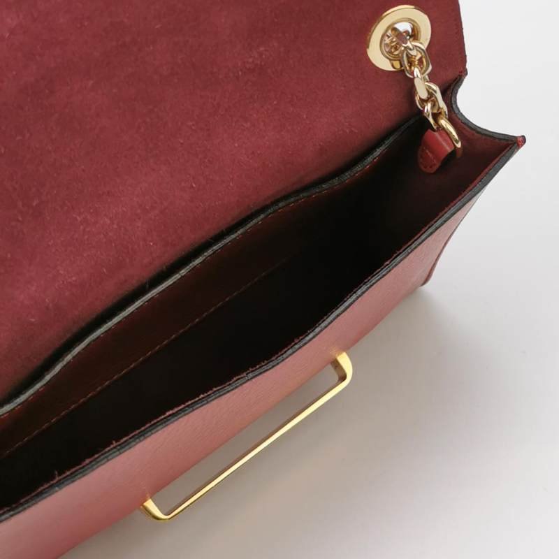 Burberry牛皮純色字母Logo徽標插扣斜挎包單肩包-6