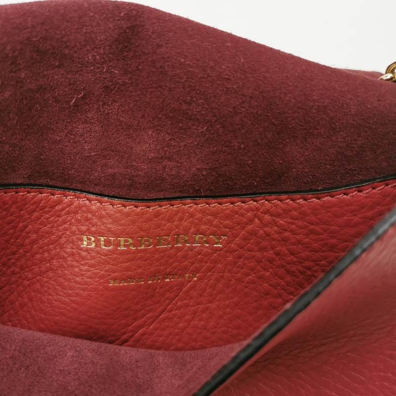 Burberry牛皮純色字母Logo徽標插扣斜挎包單肩包-7