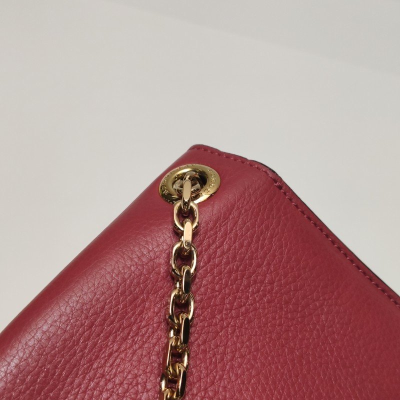 Burberry牛皮純色字母Logo徽標插扣斜挎包單肩包-12